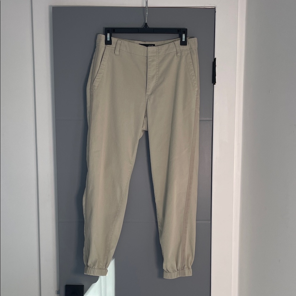 Kut from the Kloth Tan Joggers size 4 🎀